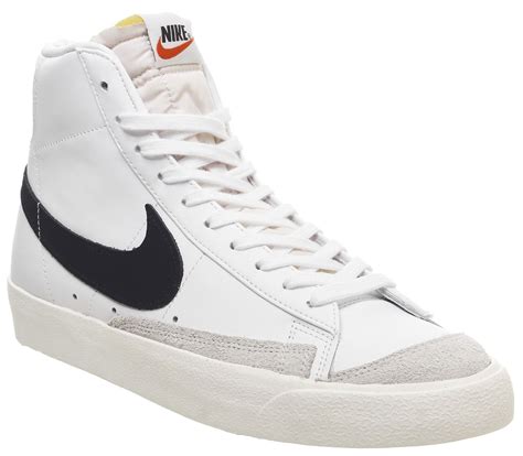 nike blazer mid 77.